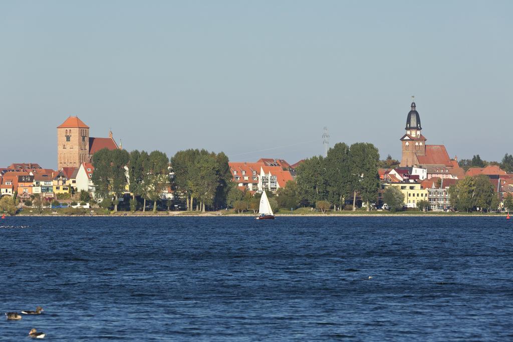 Seehotel Ecktannen Waren  Exteriér fotografie