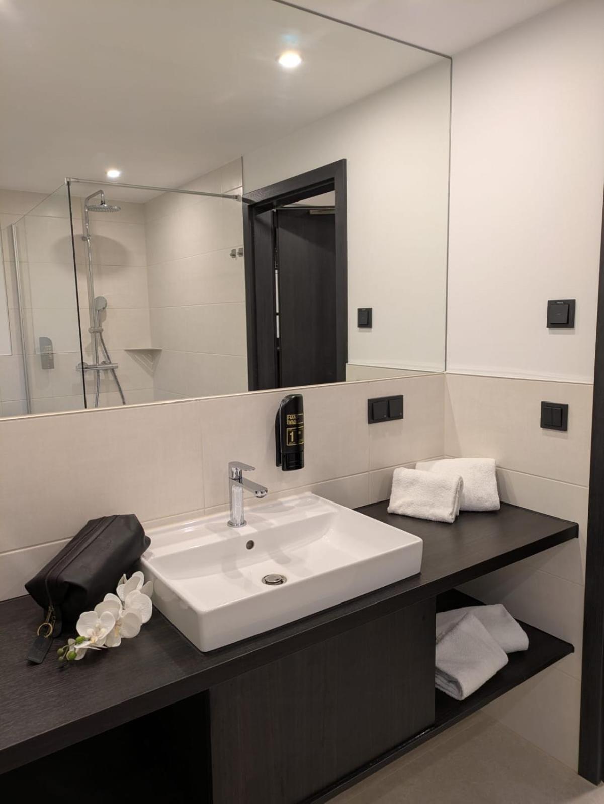 Seehotel Ecktannen Waren  Exteriér fotografie